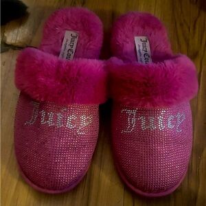 Juicy couture bedazzled slippers